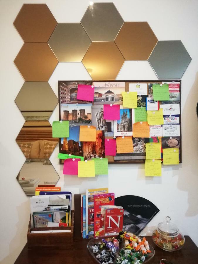 Lorenzo'S Art Studio เนเปิลส์ ภายนอก รูปภาพ